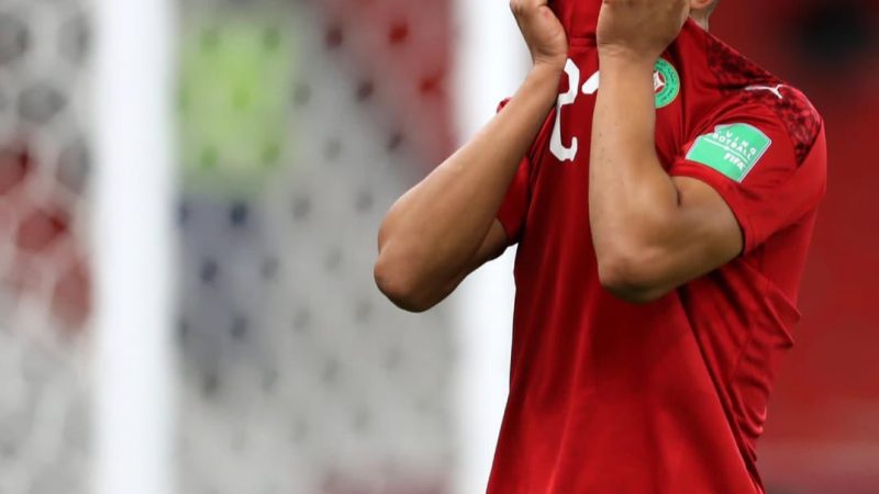 سفيان الرحيمي يعبر عن حزنه لجماهير كرة القدم المغربية