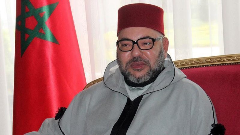 العاهل المغربي يعزي أسرة الطفل ريان