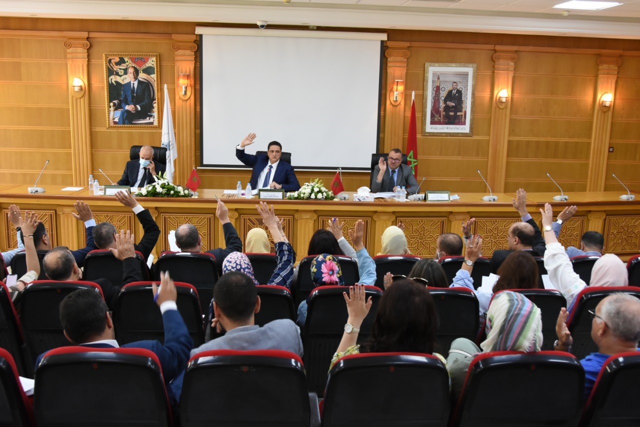 مجلس جهة طنجة- تطوان- الحسيمة يصادق بالإجماع على النقاط السبعة والعشرين  المدرجة في جدول أعمال دورته العادية يوليوز 2022