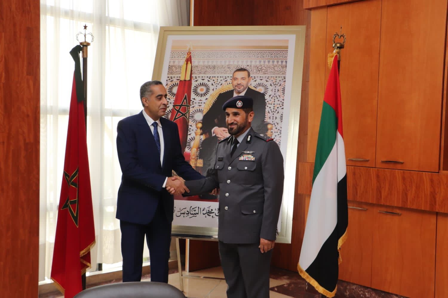 المدير العام للأمن الوطني ولمراقبة التراب الوطني يجري لقاء مع القائد العام لشرطة أبوظبي بالرباط
