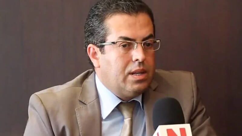 عمر الذهبي يستعيد حريته بعد تسوية ودية في قضايا شيكات