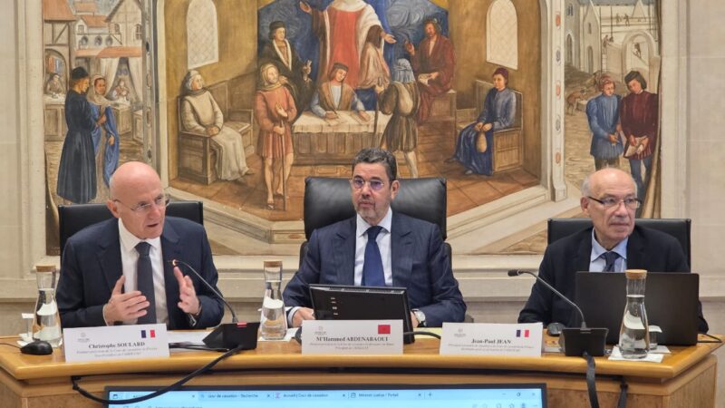 السيد مَحمد عبد النباوي يترأس بباريس اجتماع مكتب جمعية المحاكم العليا التي تتقاسم استعمال اللغة الفرنسية ‎  (AHJUCAF)‎