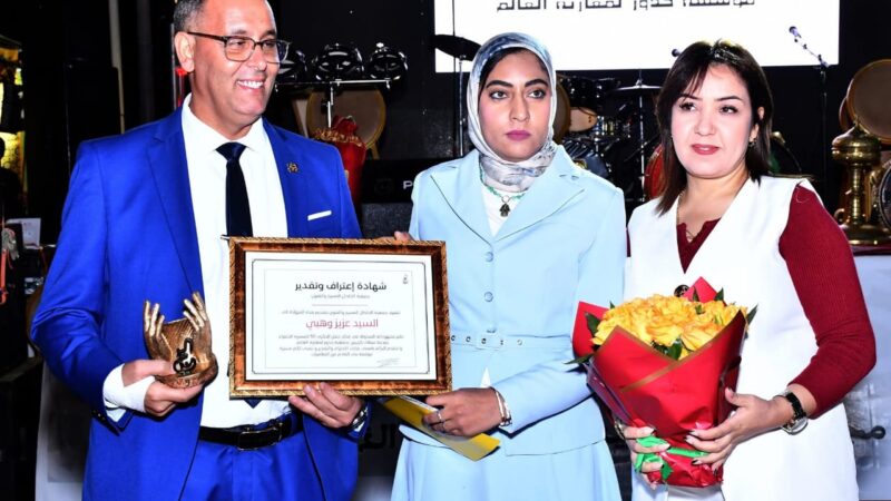 سطات.. مؤسسة   جذور لمغاربة العالم بسطات تحتفل بالقرار التاريخي لمجلس الأمن بخصوص الصحراء المغربية..