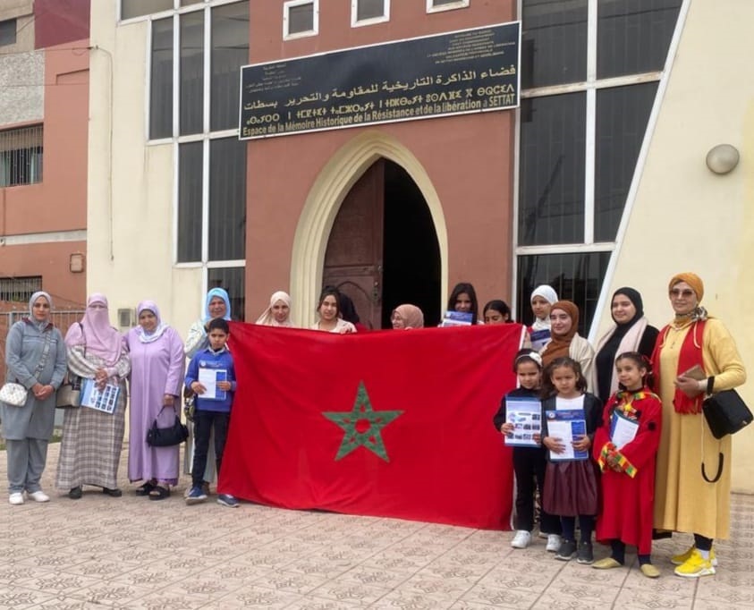 جمعية الأنامل الذهبية للإبداع والابتكار ومندوبية المنتدى الملكي في زيارة فضاء الذاكرة التاريخية لقدماء المقاومين وأعضاء جيش التحرير بسطات