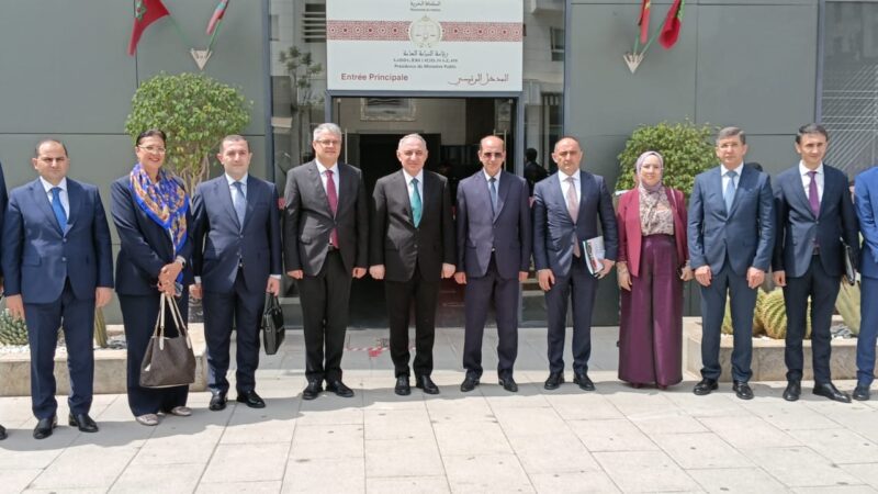 السيد البلاوي يجري مباحثات مع المدعي العام لجمهورية أذربيجان