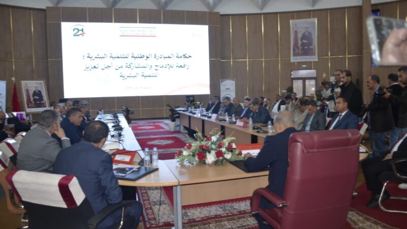 سطات تحتفل بالذكرى الـ 21 للمبادرة الوطنية للتنمية البشرية والسيد العامل حبوها يؤكد على أهمية الحكامة في دعم التنمية والإدماج