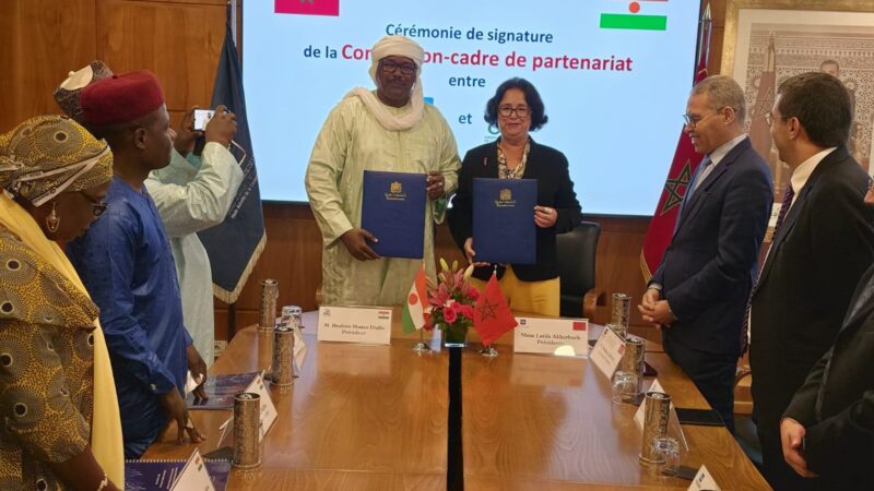 الهيئة العليا للاتصال السمعي البصري وهيئة تقنين الإعلام بالنيجر توقعان اتفاقية-إطار للشراكة