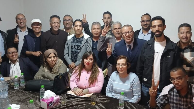 تنسيقية تيار اليسار الجديد المتجدد تصدر بيانا تفكك فيه تناقض المشهد المغربي بين الخطاب الرسمي الذي يروج لمؤشرات النمو الاقتصادي وبين الواقع الاجتماعي المطبوع بتفاقم الفوارق الاجتماعية!!