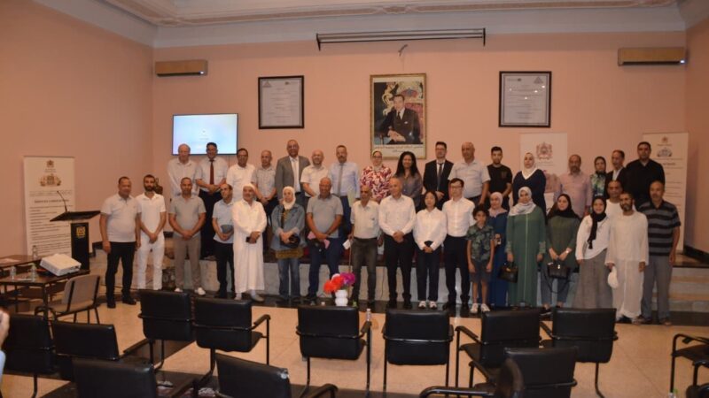 سطات: غرفة التجارة والصناعة والخدمات تنظم مائدة مستديرة حول الميثاق الجديد للاستثمار بالمغرب